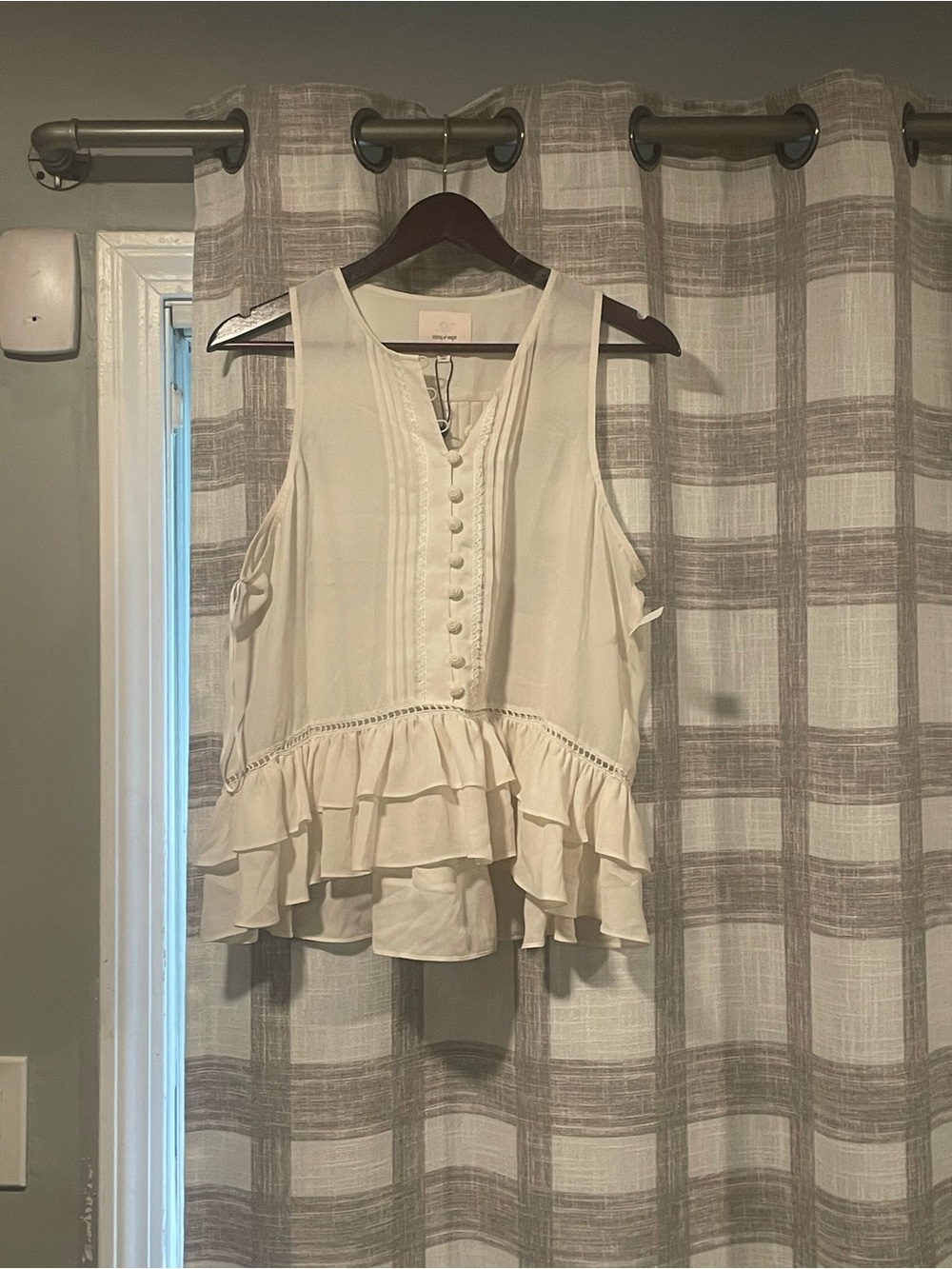 cinq a sept Cream Ruffled Sleeveless Camisole